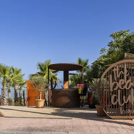 Premium Garden With Jacuzzi In Higueron Apartment Fuengirola