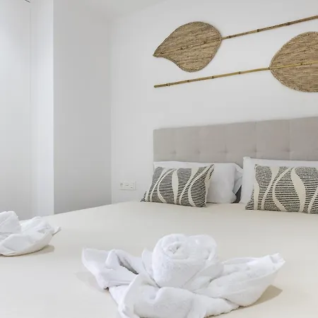 Premium Garden With Jacuzzi In Higueron Apartment Fuengirola
